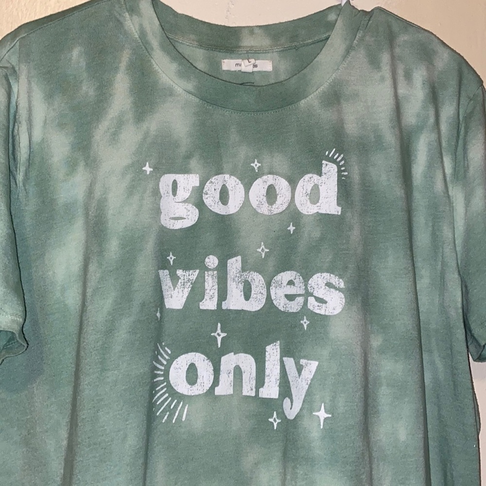 Maurice’s tie dye shirt